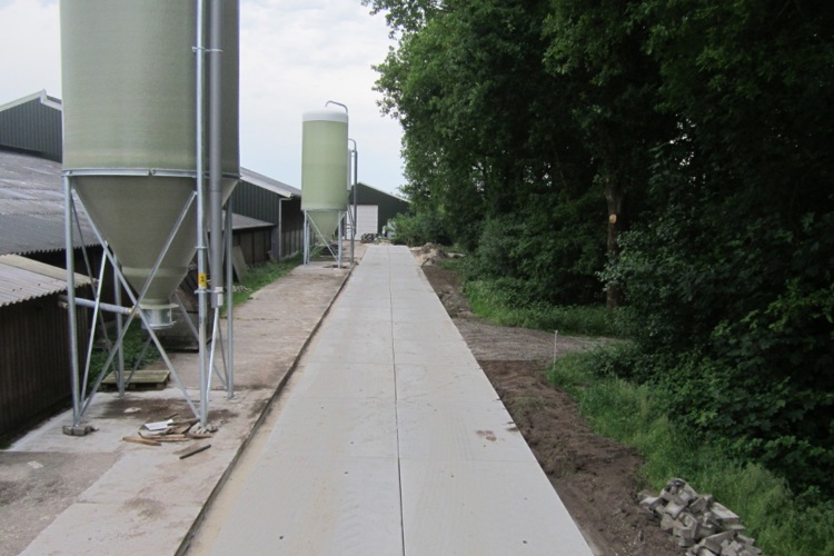 Kavelpad boerderij - Dam Beton