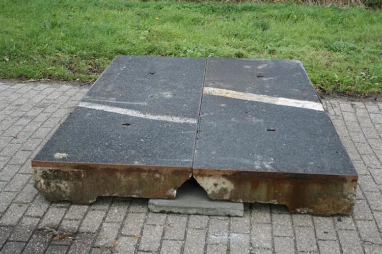 Gebruikte spoorplaten - Dam Beton