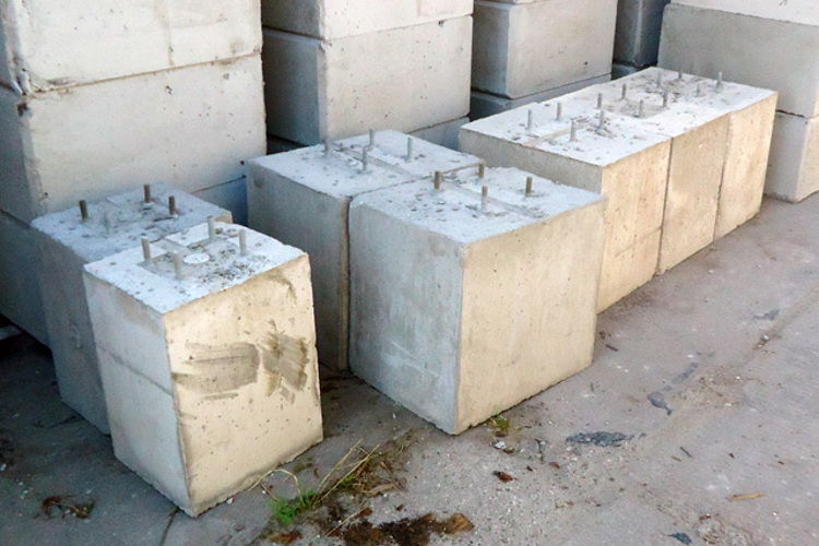 Betonpoeren - Dam Beton