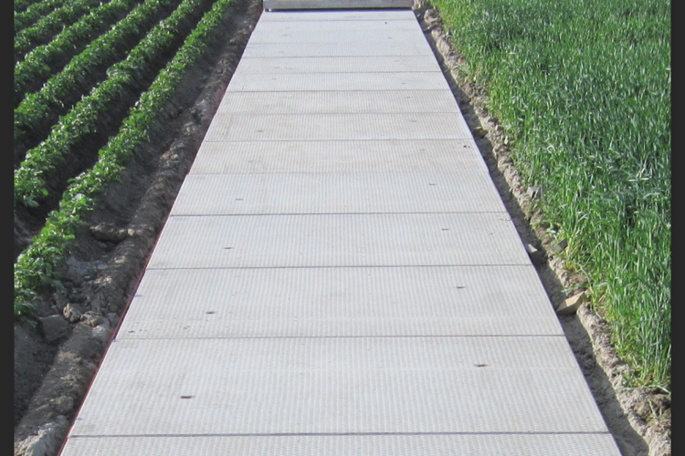 Kavelpad met hijsvoorziening - Dam Beton