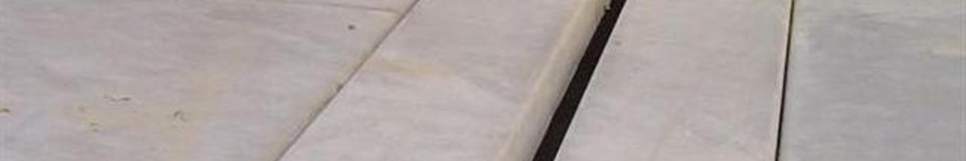 Verholen Goot Dam Beton