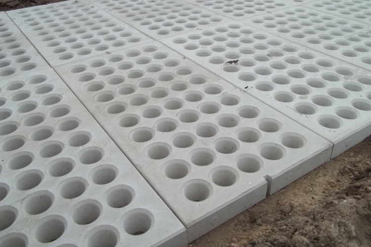 doorgroeiplaten - Dam Beton